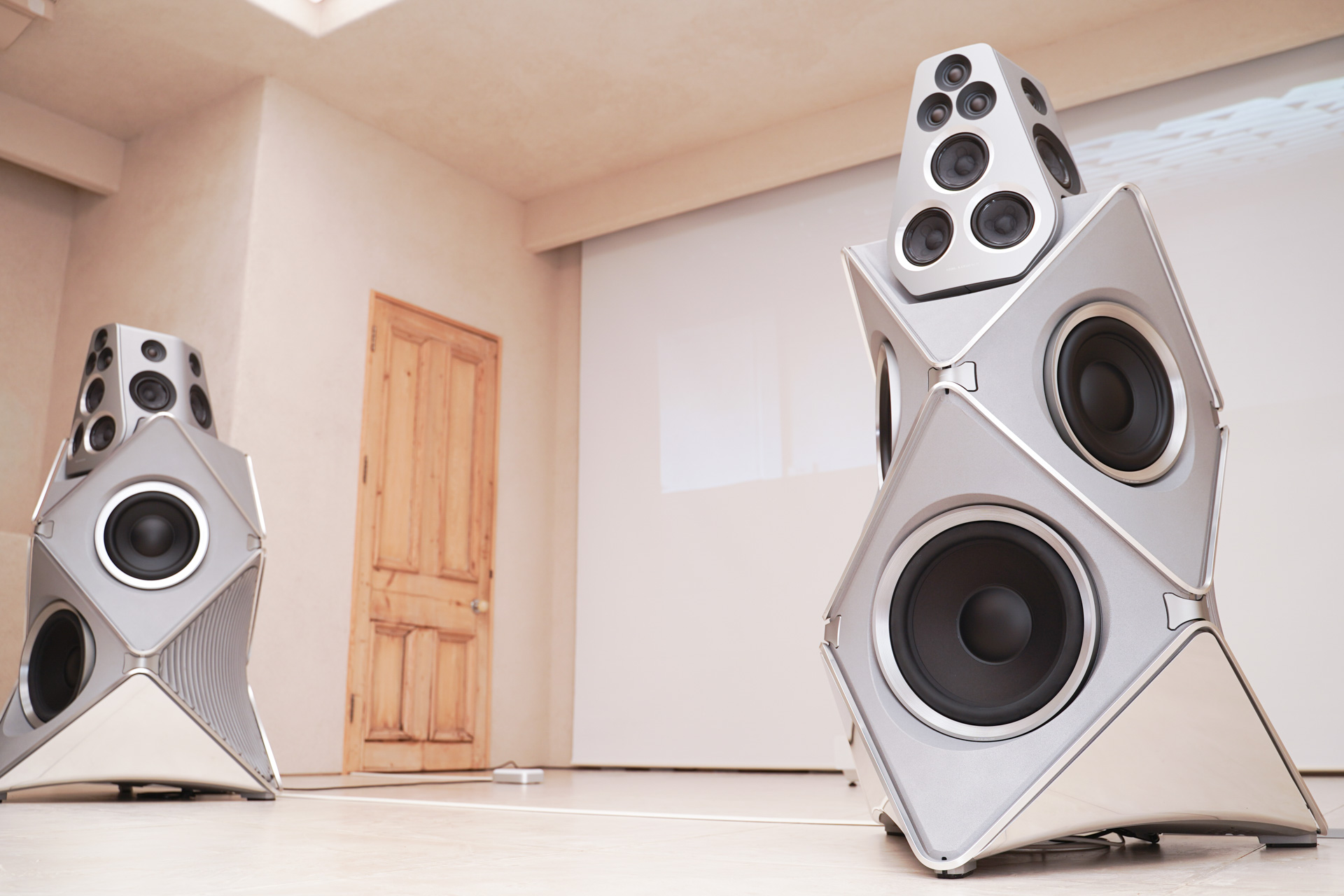 Bang & OlufsenBluetoothスピーカー Bang & Olufsen Beosound A1 3rd Gen ｜防水Bluetoothスピーカーの最