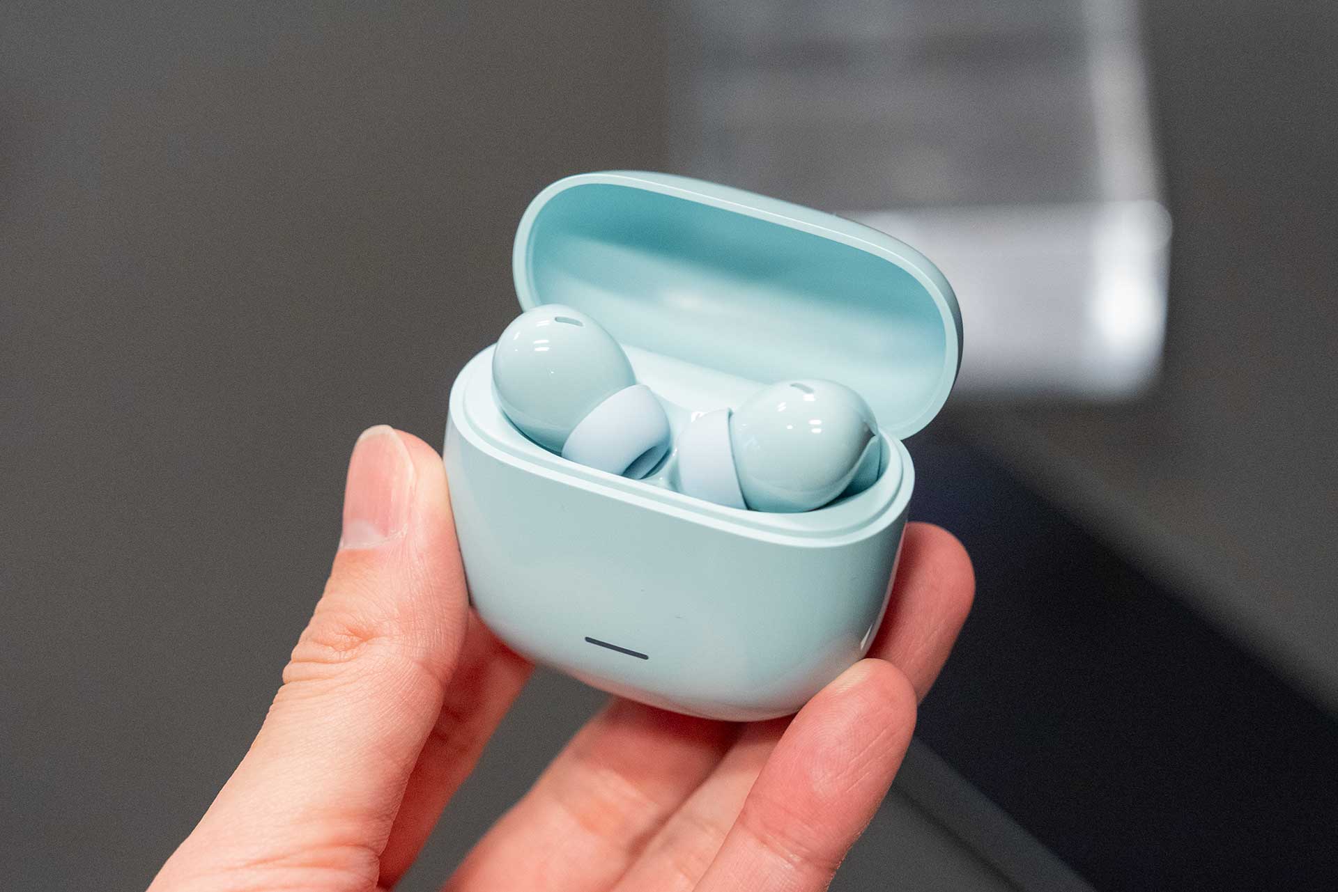 シャオミ、早割2780円のANC対応イヤフォン「REDMI Buds 8 Lite」 - AV