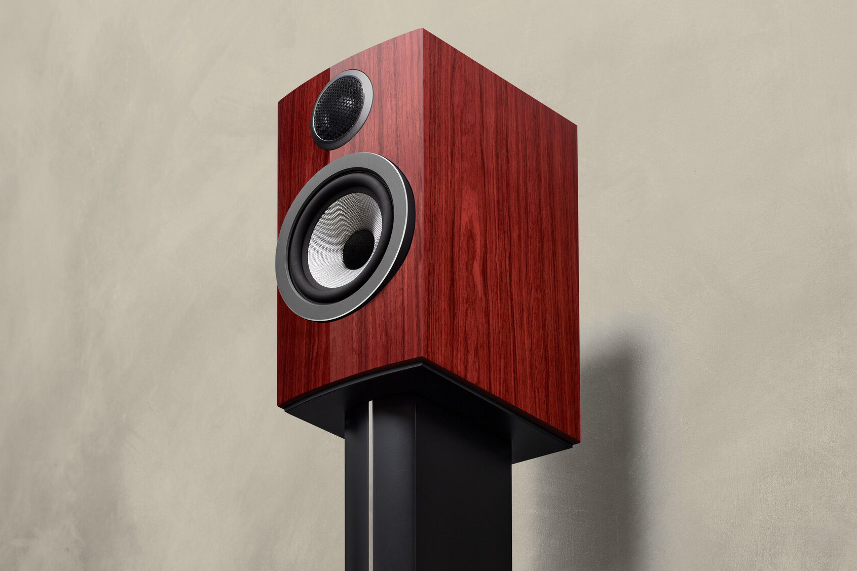 B&W「707 Prestige Edition」と「707 S3」を青山で聴き比べられるイベント