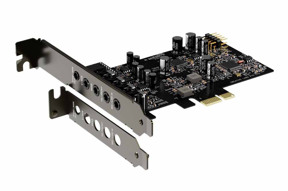 クリエイティブ、7.1ch出力できるヘッドフォンアンプ内蔵サウンドカード