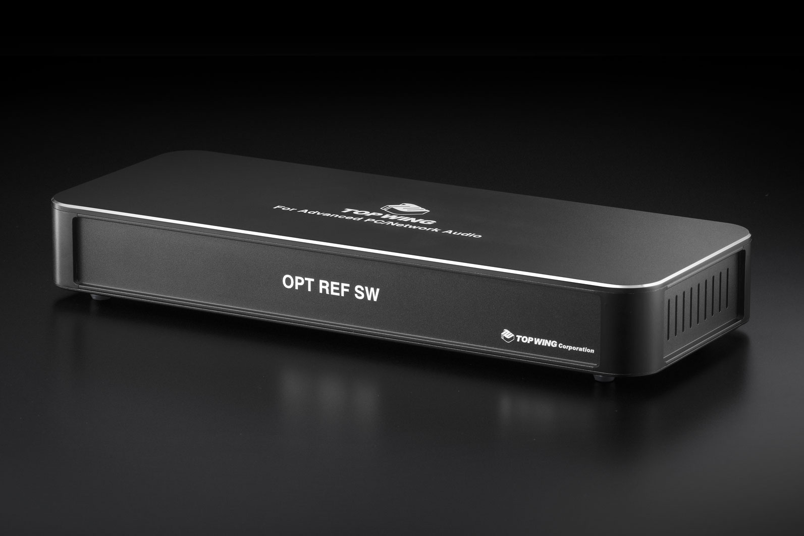トップウイング、オーディオ向けスイッチングハブ。22万円