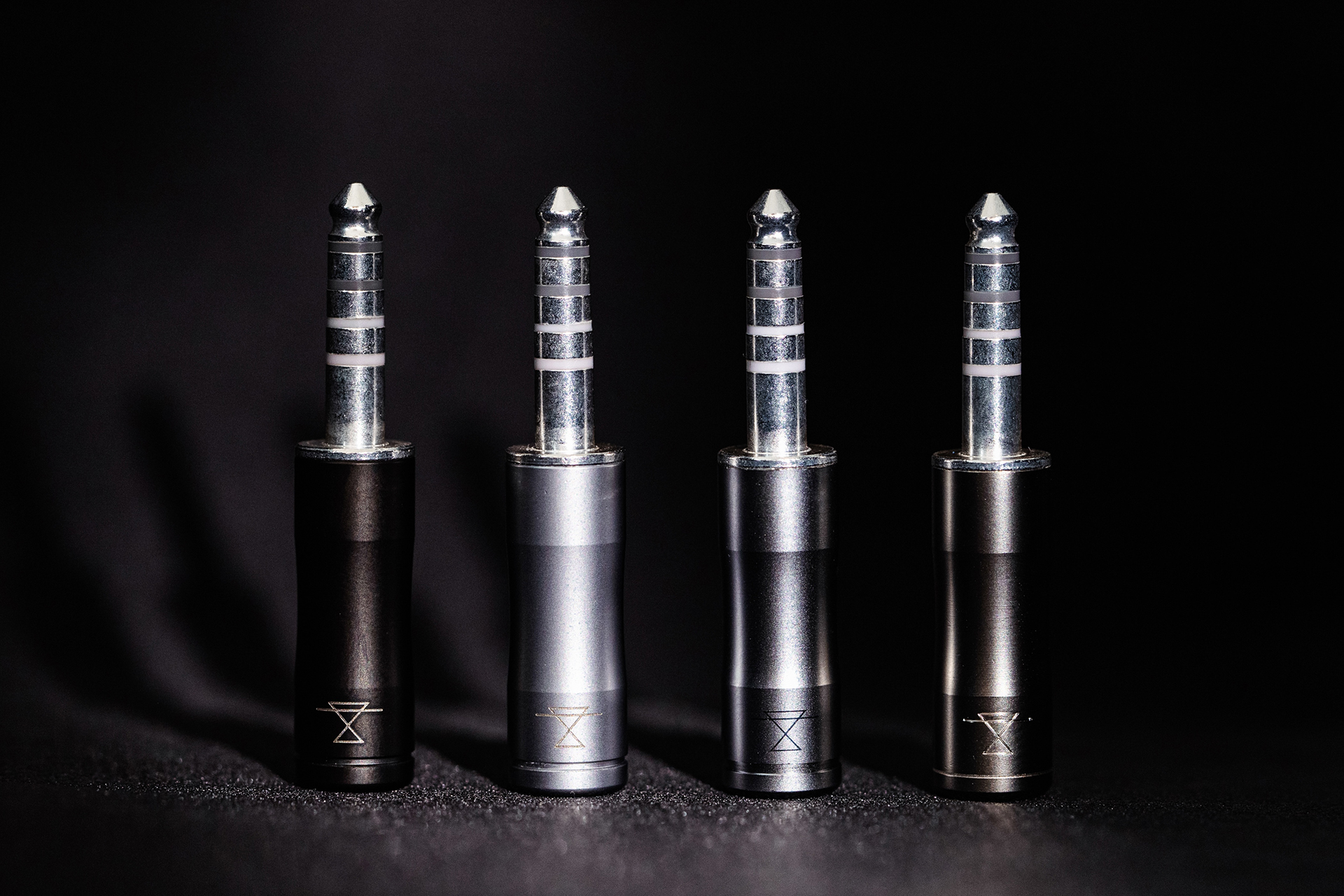 WAGNUS.が4.4mm 5極プラグを自社開発。5月頃からは単体発売も