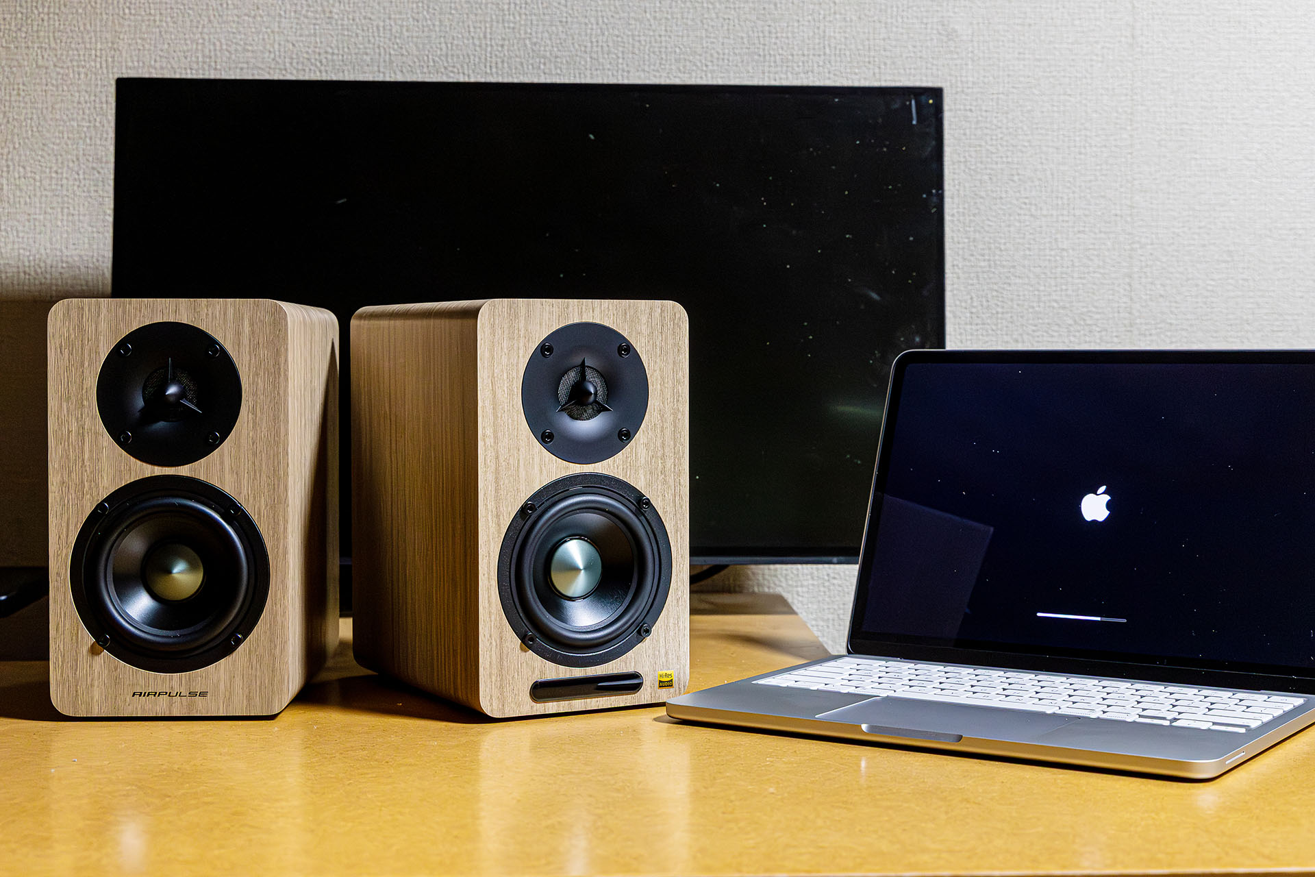 【レビュー】“小型スピーカー作りの天才”が手掛けた約8.8万円「AIRPULSE A60」。カワイイだけじゃない超実力派