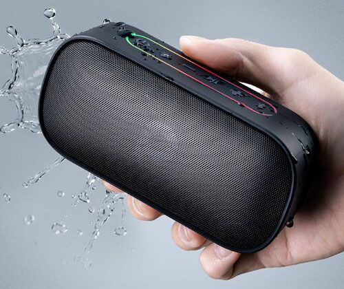防水Bluetoothスピーカー。最大8W出力とデュアル振動板で迫力サウンド
