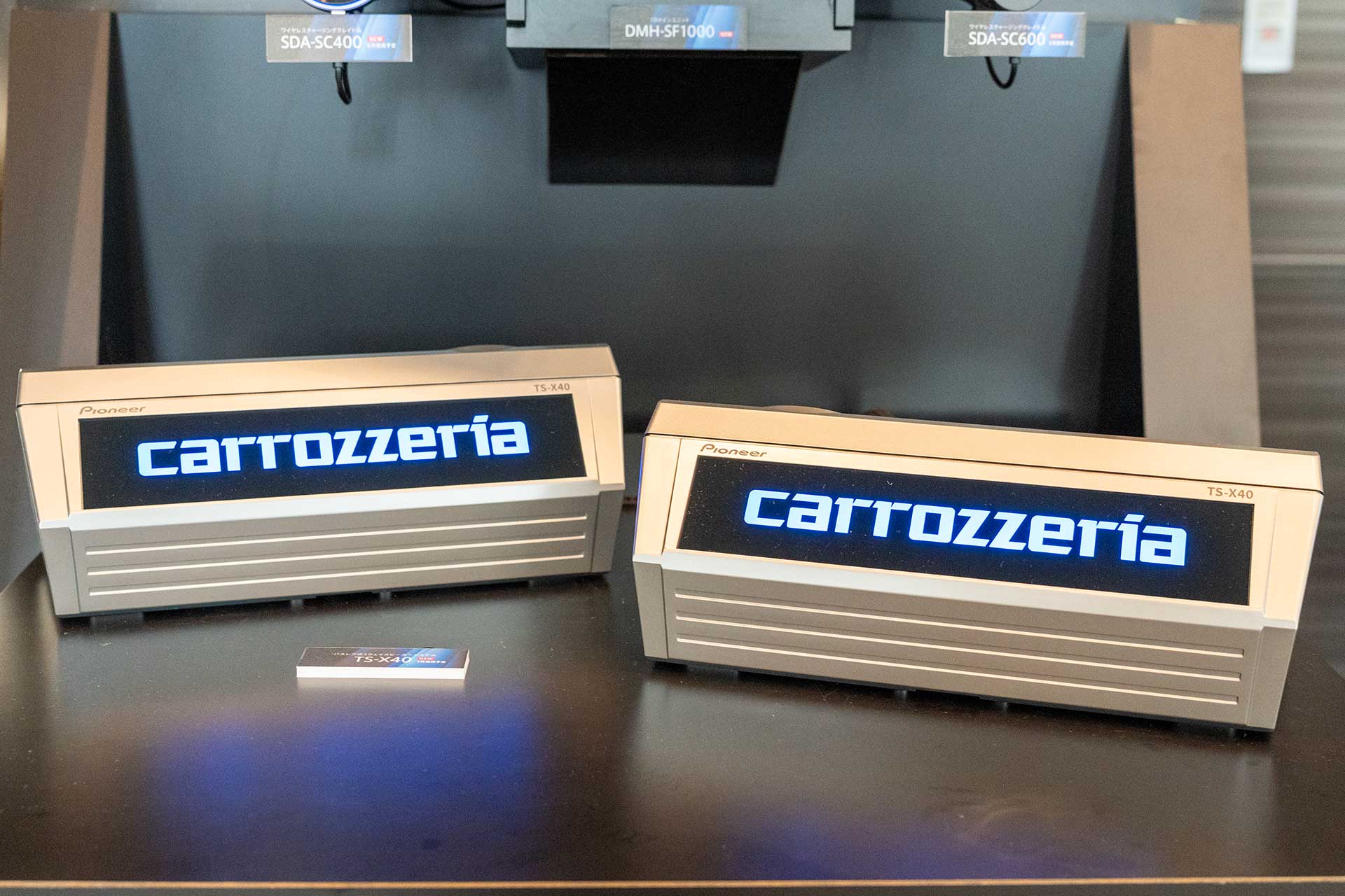 光るボックススピーカーも組み合わせて車内Dolby Atmos。カロッツェリア新商品体験会