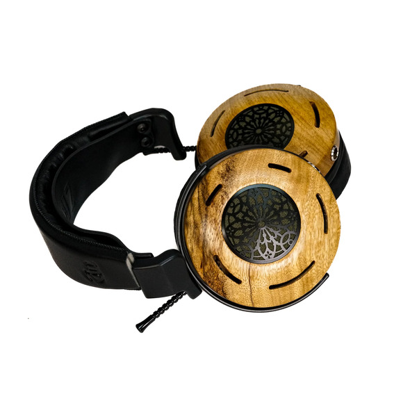 ZMF、ブラックリンバ材を新たに採用した開放型ヘッドフォン「Auteur